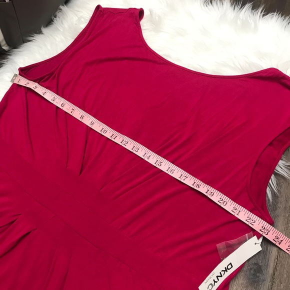 DKNYC fuchsia stretch pleated dress - Picture 6 of 7